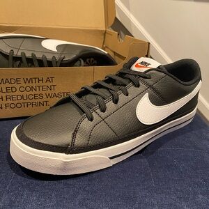 Nike Court Legacy NN Sneakers - Black and White